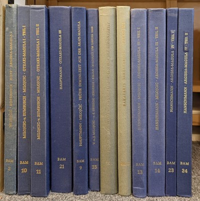 Lot 236 - Die Deutschen Ausgrabungen auf der Argissa-Magula in Thessalien. 1962-1981, & others related