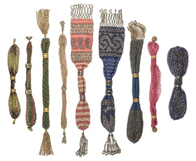 Lot 586 - Purses. A large collection of miser's purses, mainly 19th century