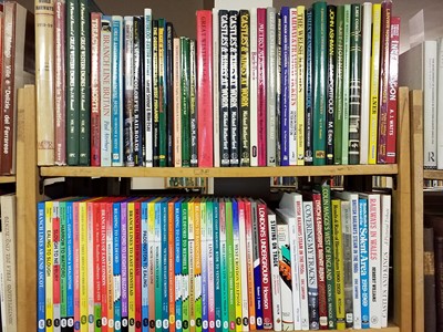 Lot 340 - Railway. A large collection of modern railway & transport reference