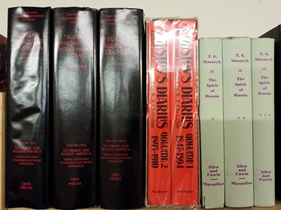 Lot 362 - Russia. A large collection of modern Russian history & reference