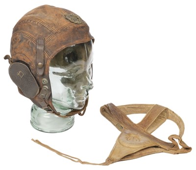Lot 78 - Flying Helmet. A WWII RAF C-type flying helmet