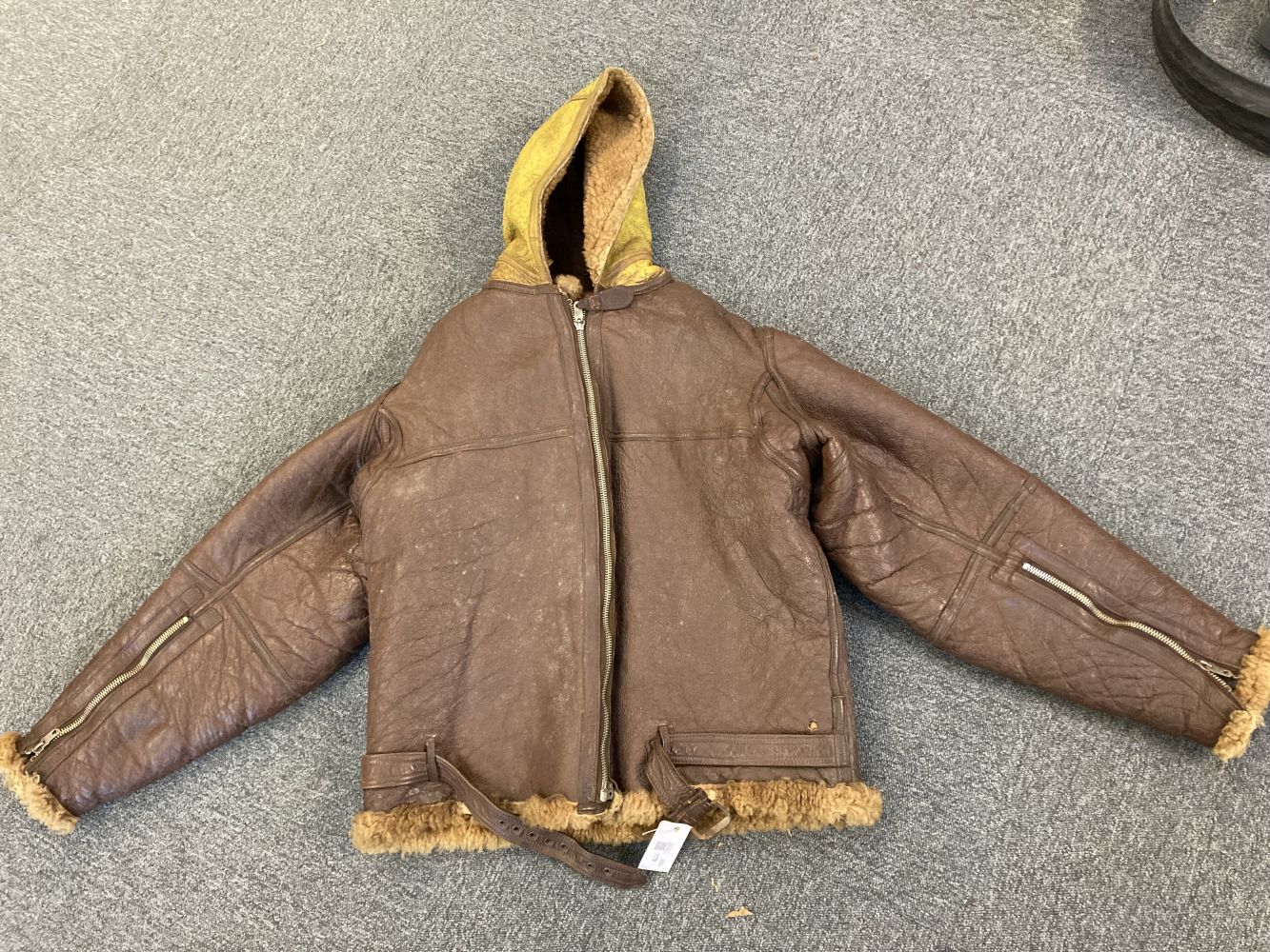 Lot 179 - Flying Jacket. WWII Irvin brown leather