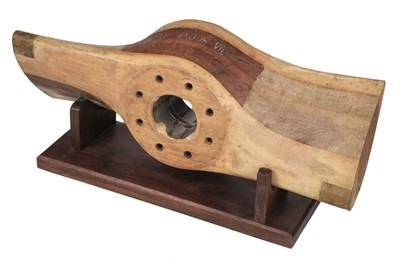 Lot 97 - Propeller. A 1930s propeller hub cut from De Havilland Gispy Major VII