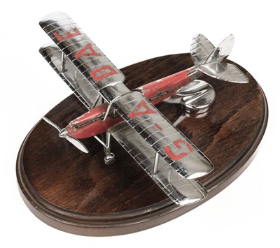 Lot 83 - King’s Cup. A rare De Havilland DH60 car mascot circa 1930