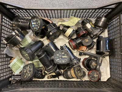 Lot 224 - Aircraft Instruments. A collection of WWII period cockpit instruments