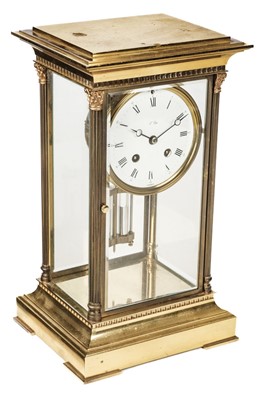 Lot 88 - Mantel Clock. A French late 20th century lacquered brass mantel clock