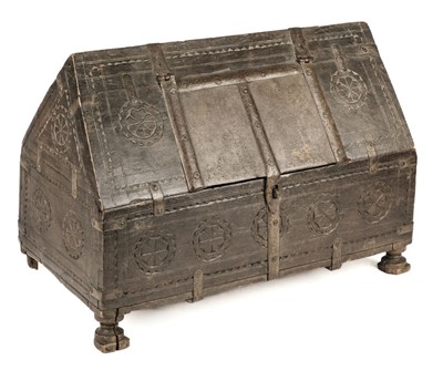 Lot 49 - India. An Indian hardwood chest