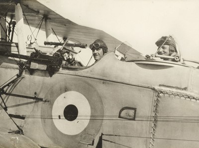 Lot 495 - Royal Air Force. Squadron Leader Arthur Gordon Jones-Williams