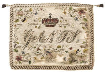Lot 158 - Embroidered. An embroidered glove receptacle, French, late 18th/early 19th century