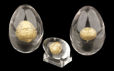 Lot 36 - Wirkkala (Tapio, 1915-1985). Three glass eggs circa 1965