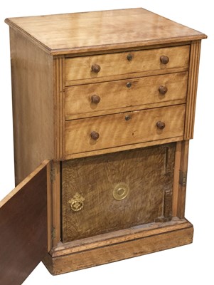 Lot 34 - Safe. A Victorian Sampson Morden & Co. London safe