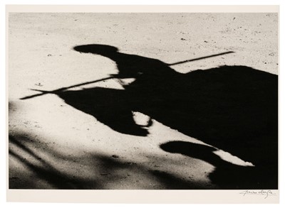 Lot 36 - Clergue (Lucien, 1934-2014). Les ombres du Picador, Lunel, 1966
