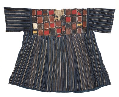 Lot 432 - Africa. An Ashanti tribe hunter's tunic, Ghana, 19th century