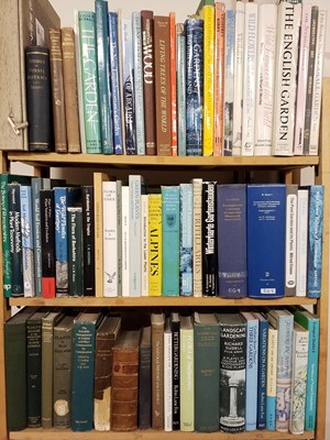 Lot 257 - Botany. A large collection of modern botany & gardening reference