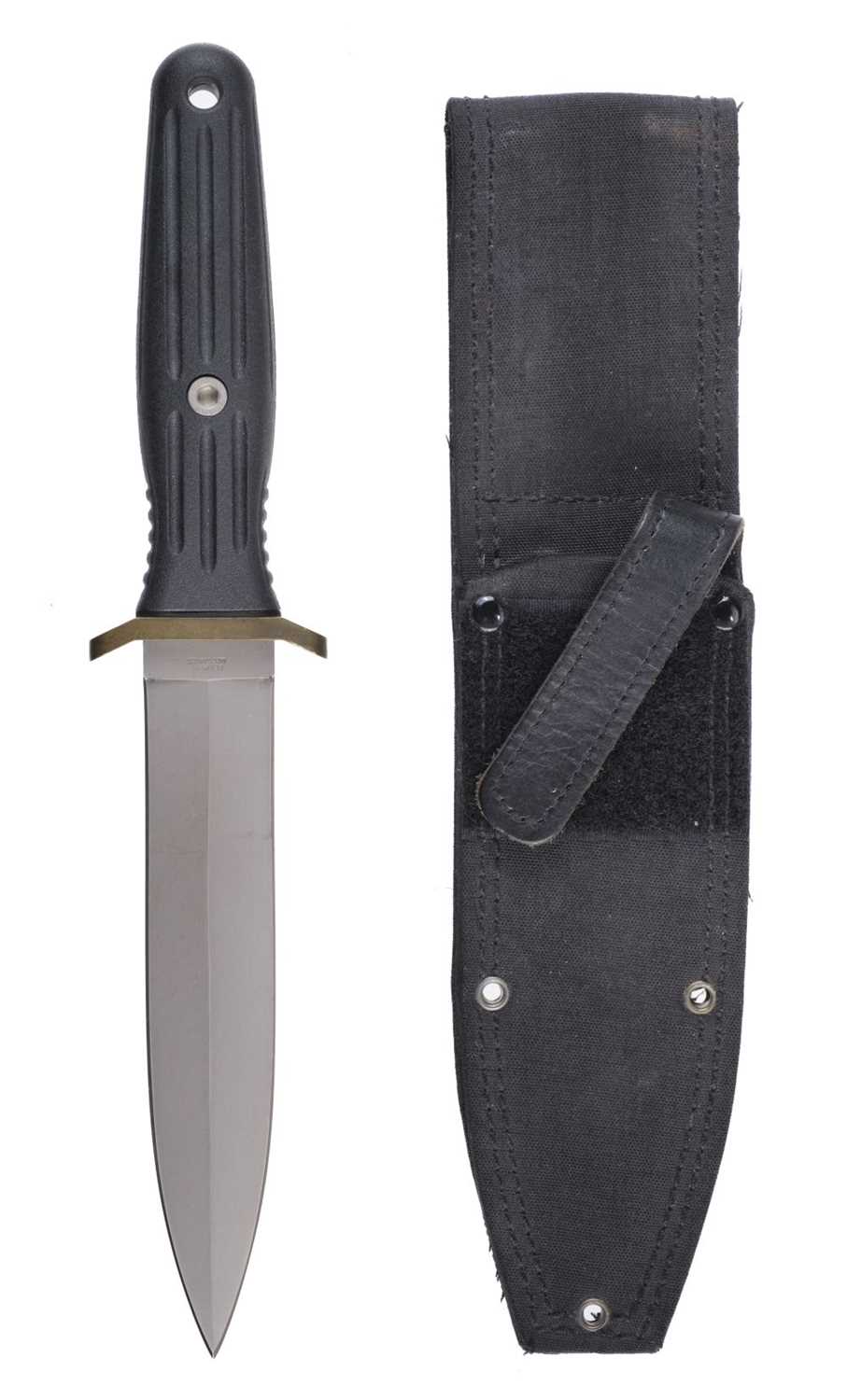 Lot 61 - Applegate Knife.  A Boker Applegate Fairbairn "Fighting Knife", serial number '7739'