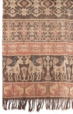 Lot 654 - Indonesia. A Sumbanese hinggi, early 20th century