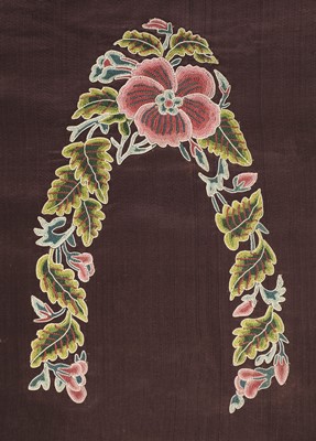 Lot 670 - Needlework. A collection of embroidered or beaded items, early 19th-early 20th century