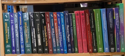 Lot 392 - Maths, Science & Computer. A large collection of modern maths, science & computer reference