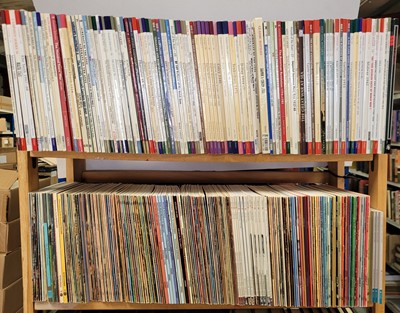 Lot 559 - Miscellaneous Literature. A large collection of modern miscellaneous literature