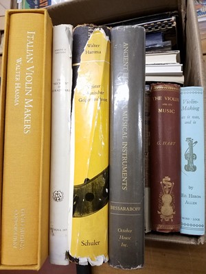 Lot 333 - Violin Reference. A collection of modern violin reference & related