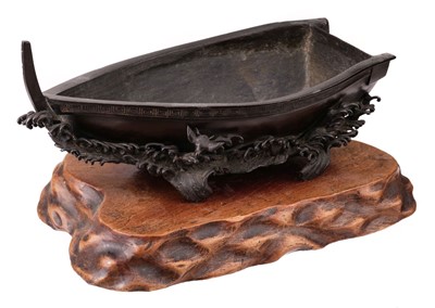Lot 562 - Boat Study. Japanese bronze boat study, early 20th Century