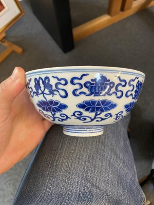 Lot 563 - Bowl. A Chinese blue and white porcelain 'lotus' bowl, early 20th century [?]