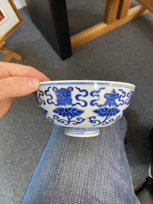 Lot 563 - Bowl. A Chinese blue and white porcelain 'lotus' bowl, early 20th century [?]
