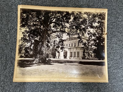 Lot 78 - World Travel. A large group of approximately 80 photographs