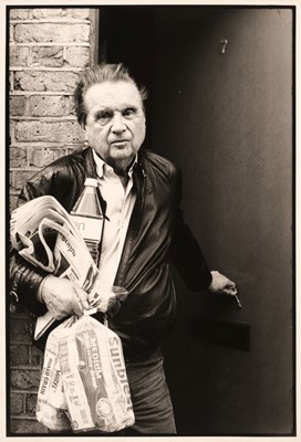 Lot 85 - Bacon (Francis, 1909-1992). Portrait of the artist at Reece Mews, London, on his 80th birthday