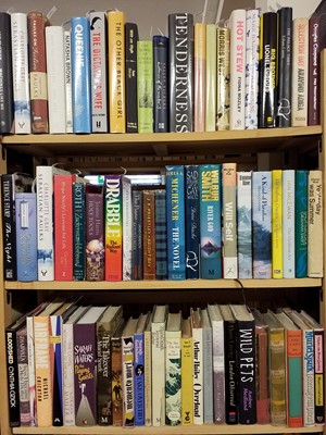 Lot 196 - Modern Fiction. A large collection of modern literature & 1st edition fiction