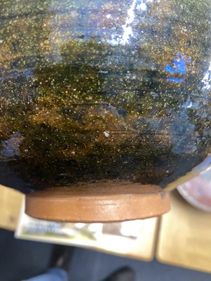 Lot 527 - Finch (Ray, 1914-2012) for Winchcombe Pottery. A green pottery bowl