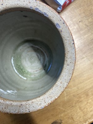 Lot 511 - Batterham (Richard, 1936-2021). A cut sided stoneware caddy and cover