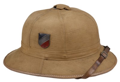 Lot 363 - Luftwaffe. WWII German Luftwaffe pith helmet (Troppenhelm)