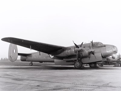 Lot 423 - Avro Shackleton. Collection of 156 Black and White photographs of the Avro Shackleton