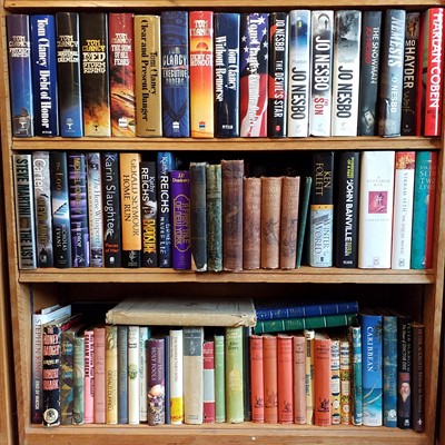 Lot 477 - Modern Fiction. A large collection of modern & 1st edition fiction