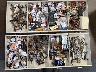 Lot 715 - Corkscrews. A mixed collection of corkscrews