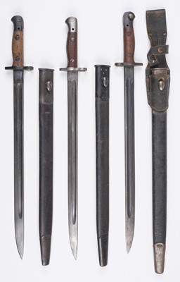 Lot 171 - British Bayonet. Three 1907 pattern bayonets by Wilkinson & Sanderson