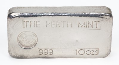 Lot 750 - Australian Silver Ingot. A 10oz Perth Mint Type D silver bar, with swan logo hallmark, 312g