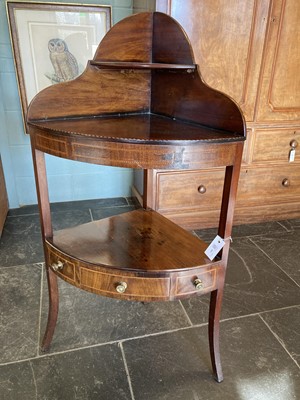 Lot 681 - Washstand. A George III period mahogany washstand