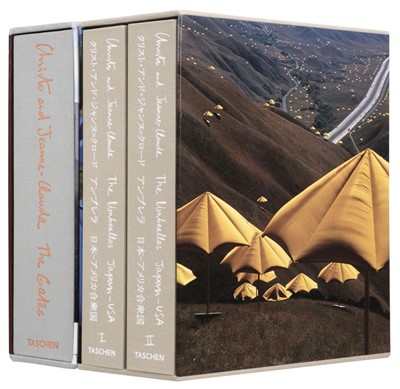 Lot 415 - Taschen Collector's Edition. The Umbrellas, by Christo & Jeanne-Claude, limited edition, 1998