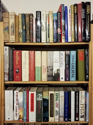 Lot 437 - Miscellaneous. A large collection of modern biography, history & miscellaneous literature