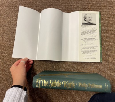Lot 774 - Pullman (Philip). His Dark Materials, 3 volumes, 1st editions, London: Scholastic, 1995-2000