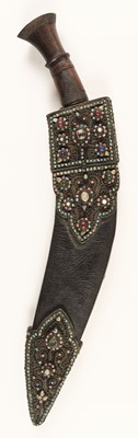 Lot 199 - Kukri. An Indian kukri plus photograph of Maharaja Sir Pertab Singhji