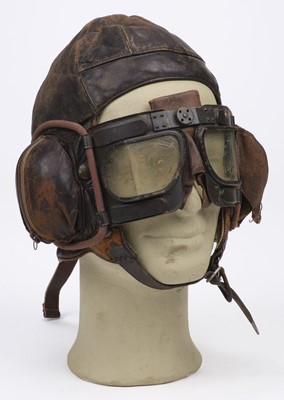 Lot 420 - Flying Helmet. A WWII RAF B-type flying helmet and goggles