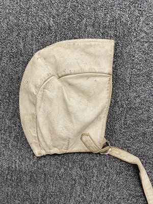 Lot 415 - Flying Helmet. A 1930s civil flying helmet by Herbert Johnson