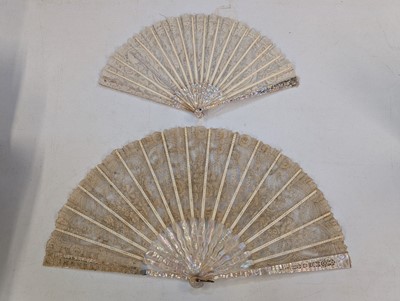 Lot 497 - Lace Fan. A Victorian Brussels lace fan, & other lace fans