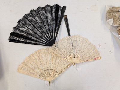 Lot 497 - Lace Fan. A Victorian Brussels lace fan, & other lace fans