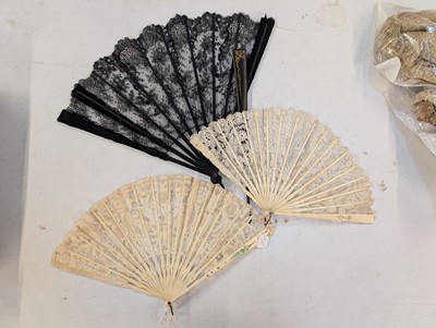 Lot 497 - Lace Fan. A Victorian Brussels lace fan, & other lace fans