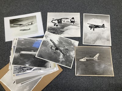 Lot 343 - Aviation Photographs. A collection of De Havilland aircraft photographs