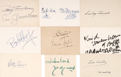 Lot 355 - Kelly (Grace Patricia, 1929-1982), American actress and Princess of Monaco. Autographed Index Card